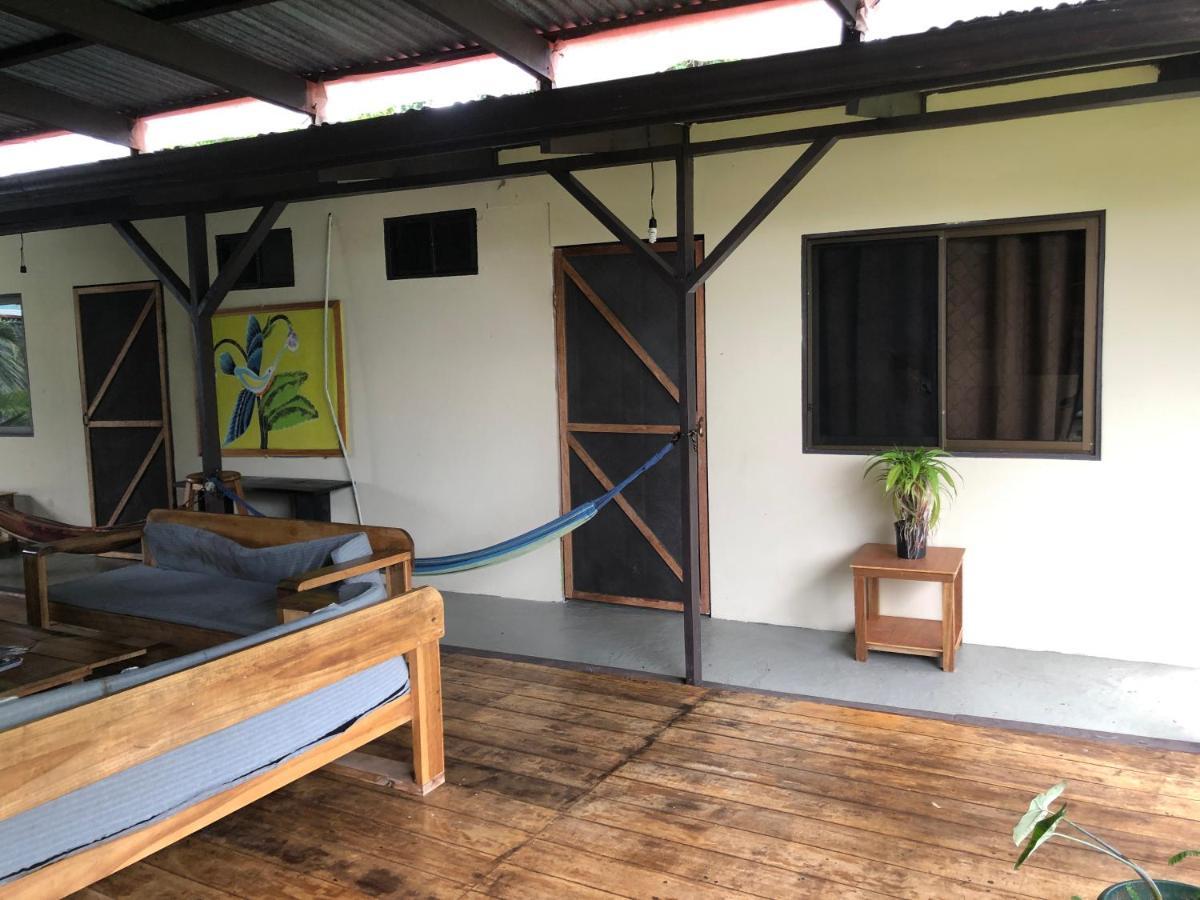 Be My Guest Cabinas Puerto Viejo de Talamanca 외부 사진